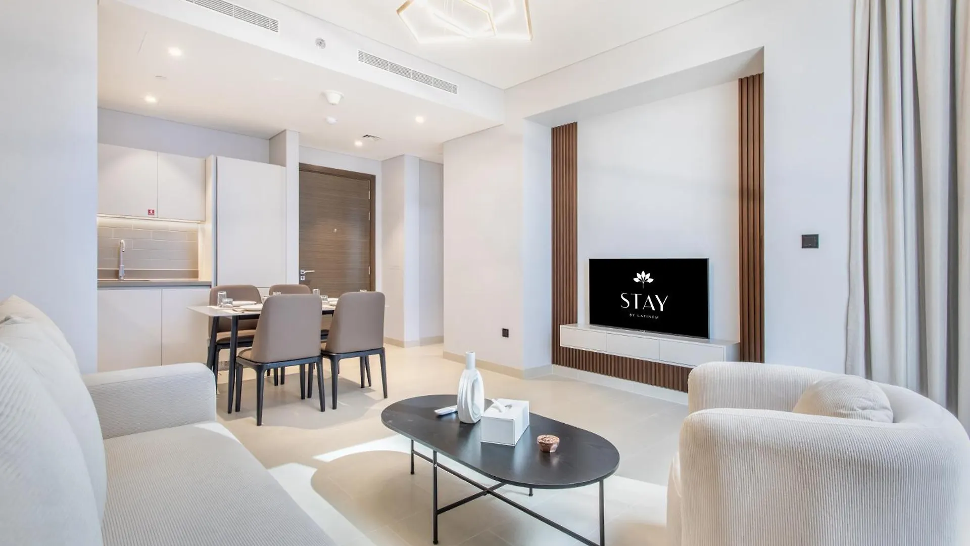 Stay By Latinem Luxury 2Br Holiday Home Cv A2713 Near Dubai Mall