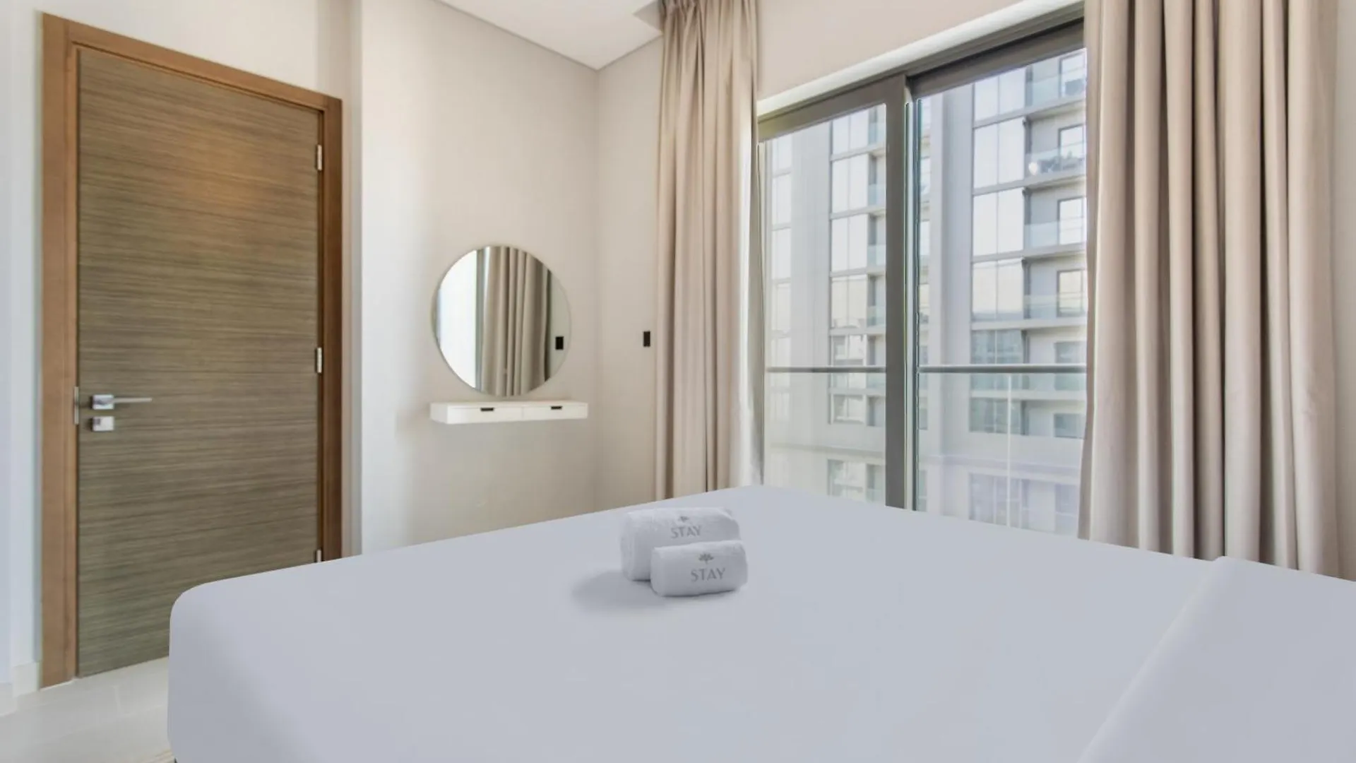 Stay By Latinem Luxury 2Br Holiday Home Cv A2713 Near Dubai Mall 0*,  United Arab Emirates